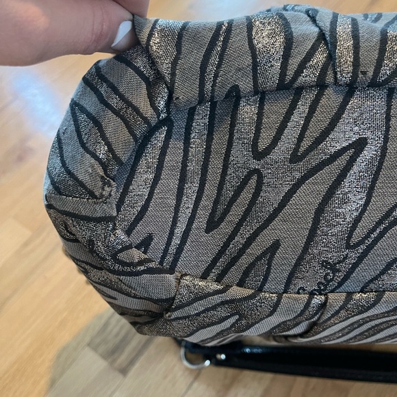 😍Coach Limited Edition Madison Sophia Lurex
Zebra handbag & matching wallet🤍 - Picture 5 of 11